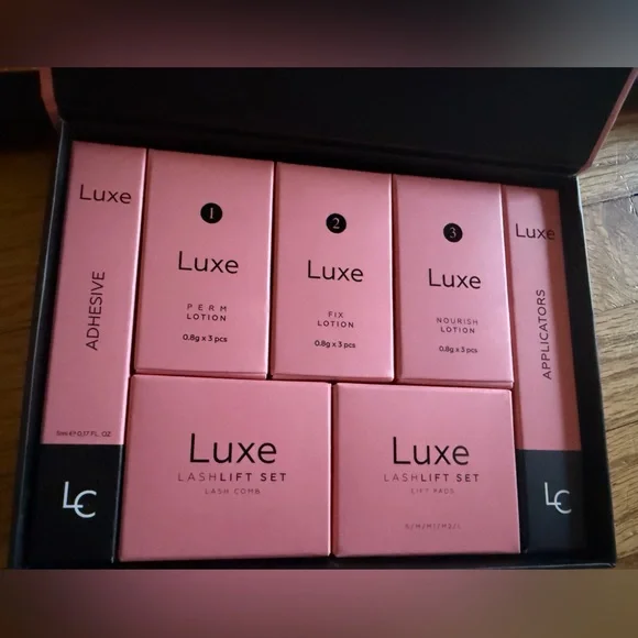Luxe Lashlift Kit and Tint Kit - Picture 3 of 6